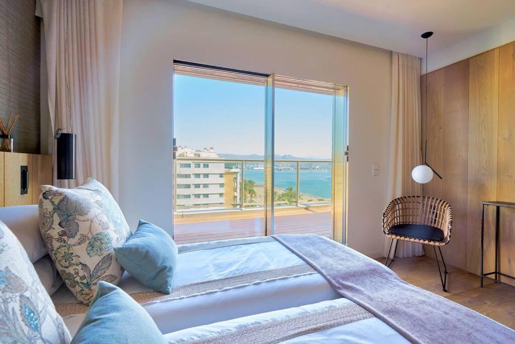 Ferienwohnung D&R Penthouse On The Beach Málaga Exterior foto