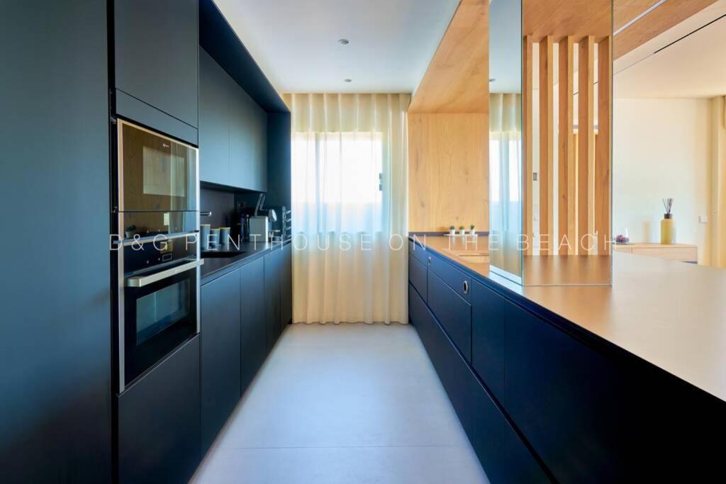 Ferienwohnung D&R Penthouse On The Beach Málaga Exterior foto