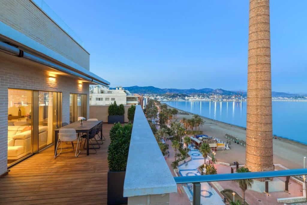 Ferienwohnung D&R Penthouse On The Beach Málaga Exterior foto